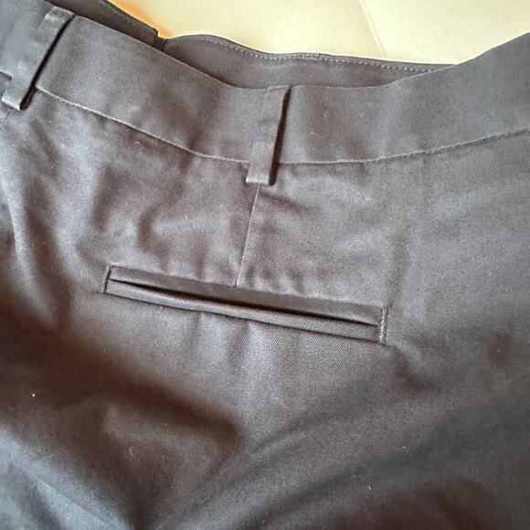 Brooks Brothers Women's Black Cotton High Rise Bermuda Shorts Size M - Picture 6 of 15